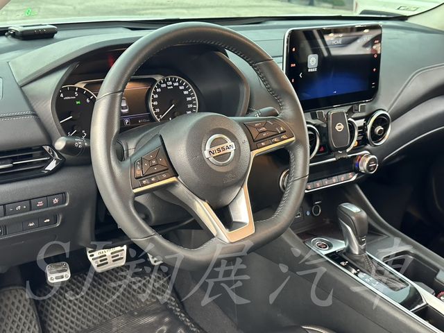 NISSAN日產 SENTRA  第7張相片