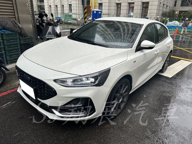 FORD福特 FOCUS WAGON  第1張相片
