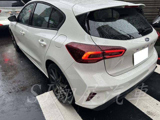FORD福特 FOCUS WAGON  第3張相片
