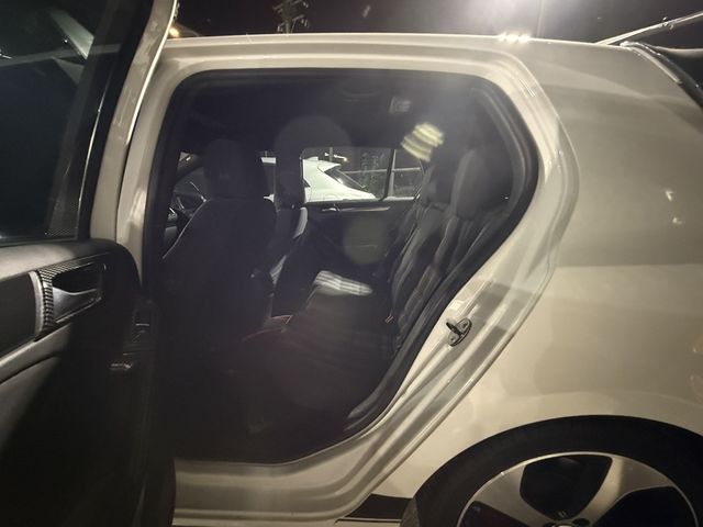VOLKSWAGEN福斯 GOLF  第6張相片