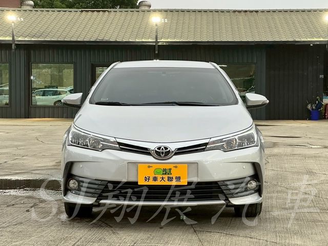 TOYOTA豐田 ALTIS  第2張相片