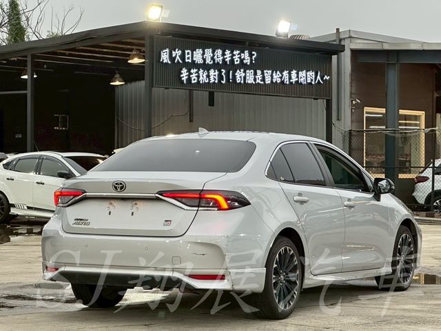 TOYOTA豐田 ALTIS  第6張相片