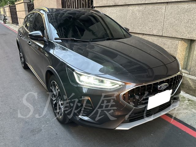 FORD福特 FOCUS ACTIVE  第2張相片