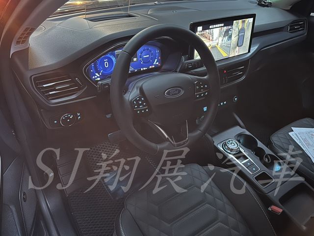 FORD福特 FOCUS ACTIVE  第5張相片