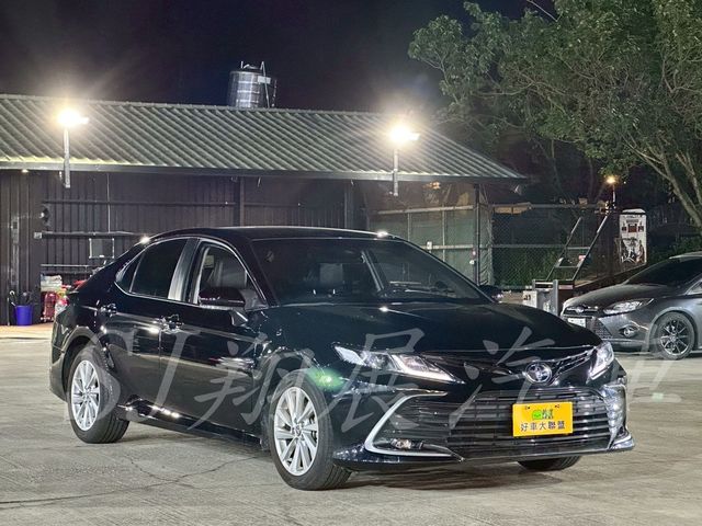 TOYOTA豐田 CAMRY  第3張相片