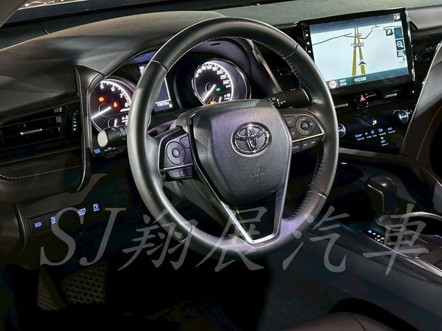 TOYOTA豐田 CAMRY  第7張相片