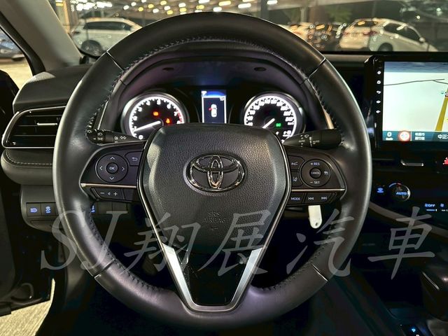 TOYOTA豐田 CAMRY  第8張相片