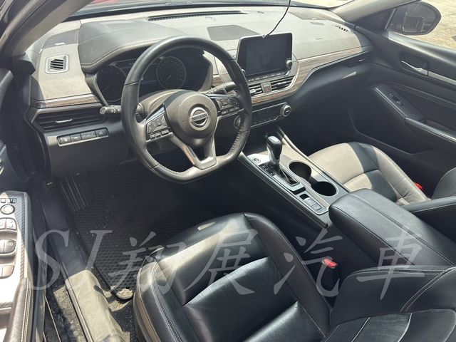 NISSAN日產 ALTIMA  第5張相片