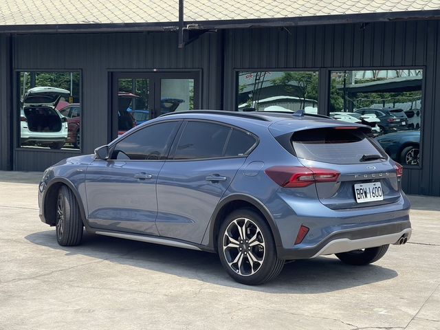 FORD福特 FOCUS ACTIVE  第4張相片