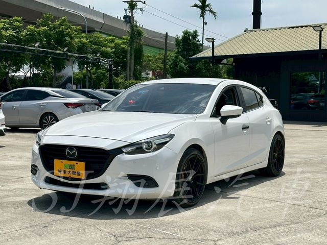 MAZDA馬自達 MAZDA 3  第1張相片