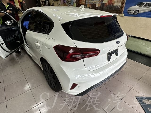 FORD福特 FOCUS  第4張相片