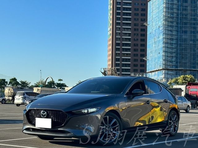 MAZDA馬自達 MAZDA 3  第1張相片
