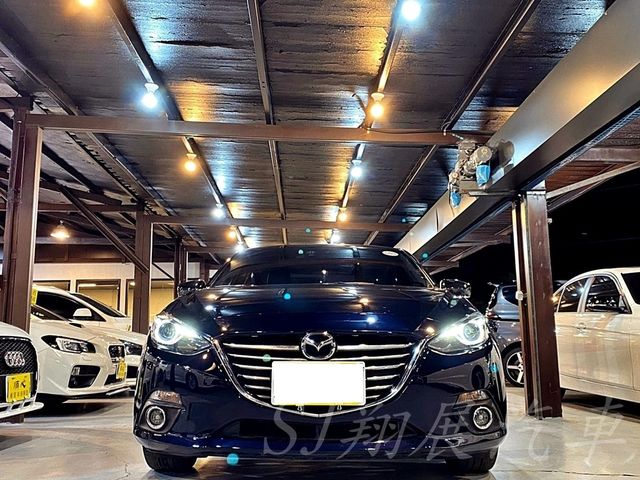 MAZDA馬自達 MAZDA 3  第2張相片