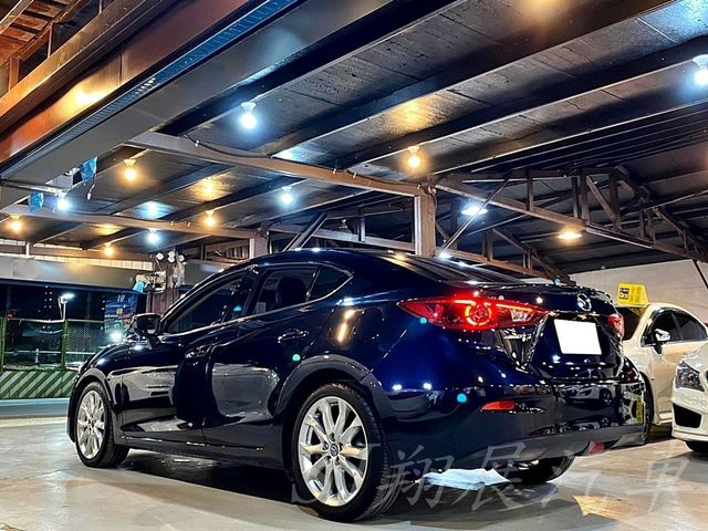 MAZDA馬自達 MAZDA 3  第5張相片
