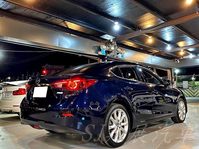 MAZDA馬自達 MAZDA 3  第6張相片