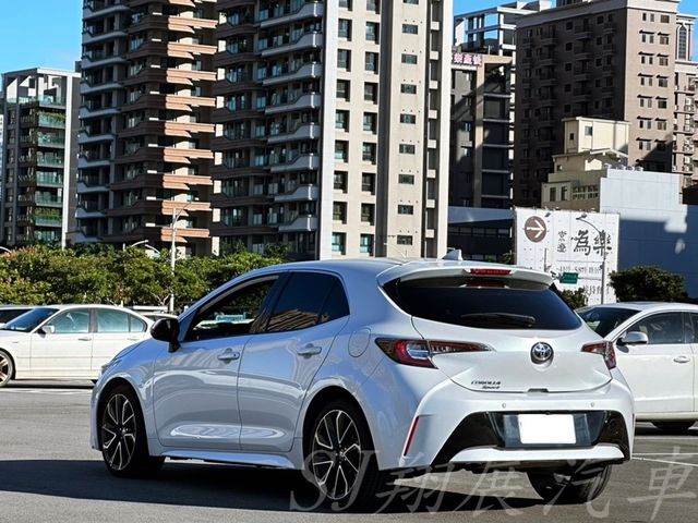 TOYOTA豐田 AURIS  第4張相片