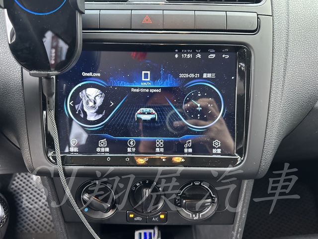 VOLKSWAGEN福斯 POLO  第7張相片