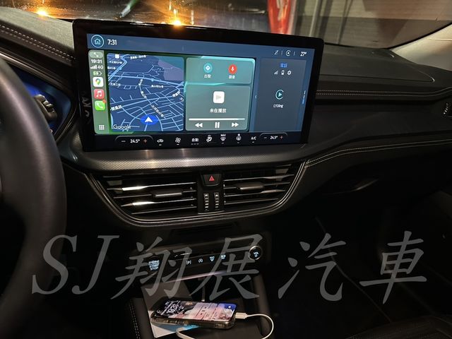 FORD福特 FOCUS WAGON  第7張相片