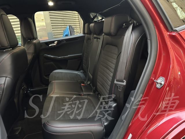 FORD福特 KUGA  第7張相片