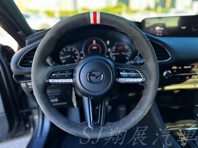 MAZDA馬自達 MAZDA 3  第2張相片