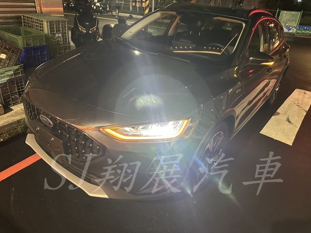 FORD福特 FOCUS ACTIVE  第1張相片