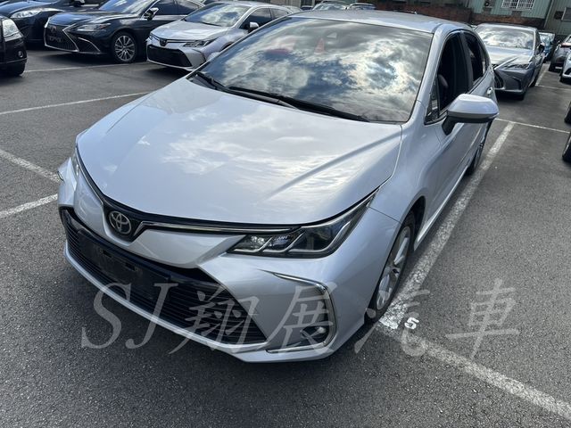 TOYOTA豐田 ALTIS  第1張相片
