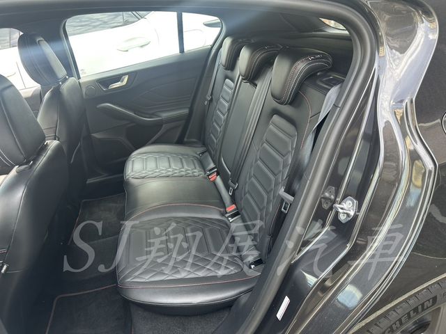 FORD福特 FOCUS  第6張相片