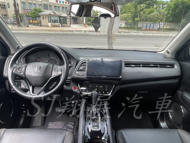 HONDA本田 HR-V  第5張相片