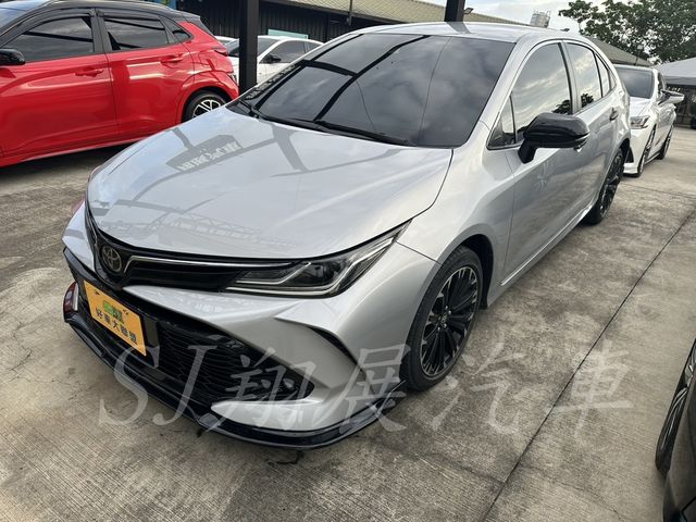 TOYOTA豐田 ALTIS  第1張相片