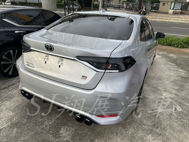TOYOTA豐田 ALTIS  第3張相片