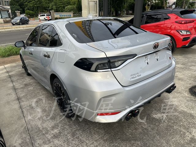 TOYOTA豐田 ALTIS  第4張相片