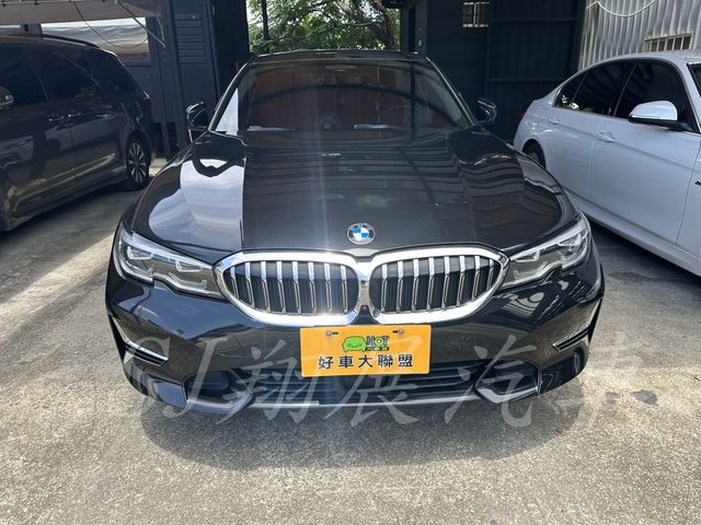 BMW寶馬 318  第2張相片