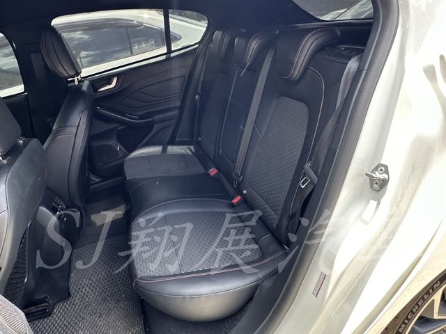 FORD福特 FOCUS  第6張相片