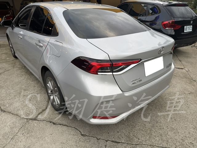 TOYOTA豐田 ALTIS  第3張相片