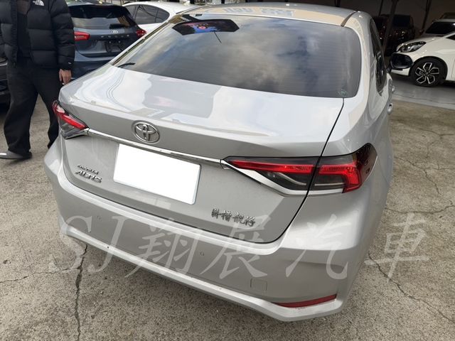 TOYOTA豐田 ALTIS  第4張相片