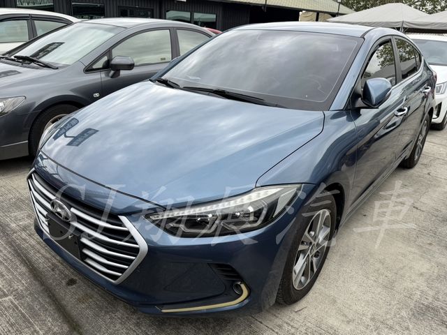 HYUNDAI現代 ELANTRA  第1張相片
