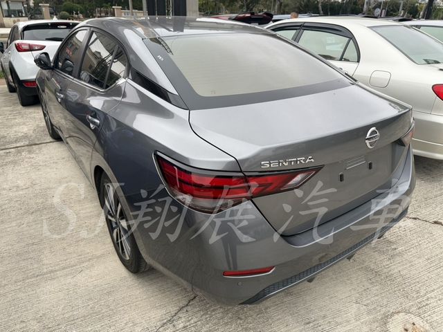 NISSAN日產 SENTRA  第3張相片