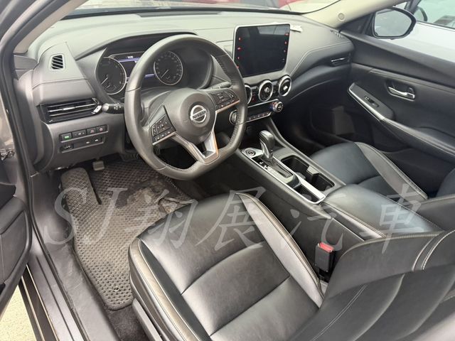 NISSAN日產 SENTRA  第5張相片