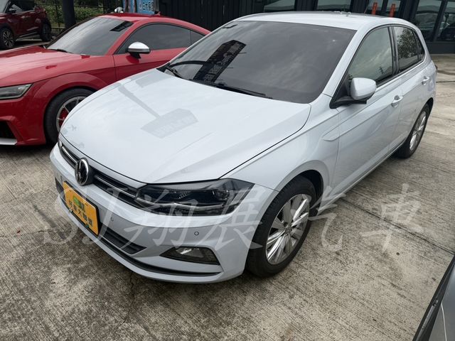 VOLKSWAGEN福斯 POLO  第1張相片