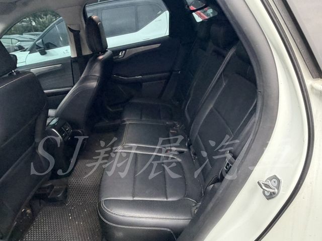 FORD福特 KUGA  第2張相片