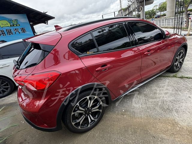 FORD福特 FOCUS ACTIVE  第6張相片