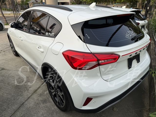 FORD福特 FOCUS ACTIVE  第5張相片