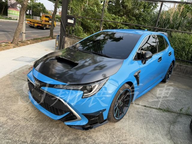 TOYOTA豐田 AURIS  第1張相片