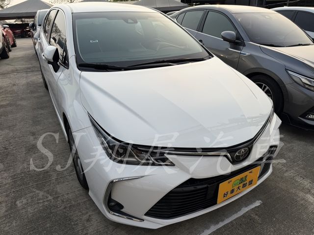 TOYOTA豐田 ALTIS  第2張相片