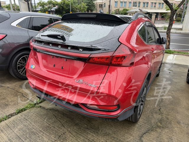 LUXGEN納智捷 U6 GT  第4張相片