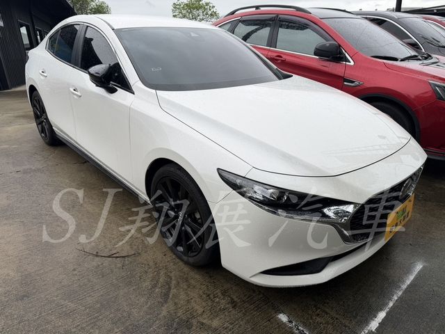 MAZDA馬自達 MAZDA 3  第2張相片