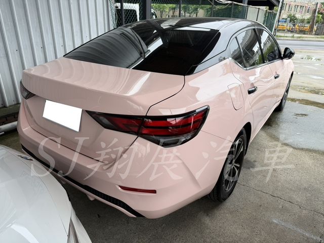 NISSAN日產 SENTRA  第3張相片