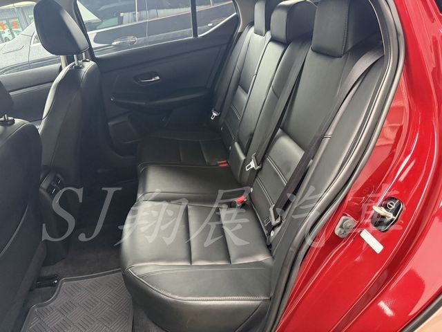 NISSAN日產 SENTRA  第6張相片