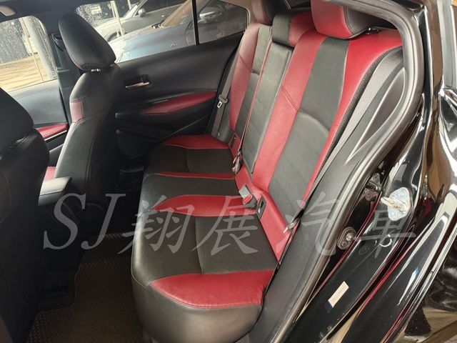 TOYOTA豐田 ALTIS  第6張相片