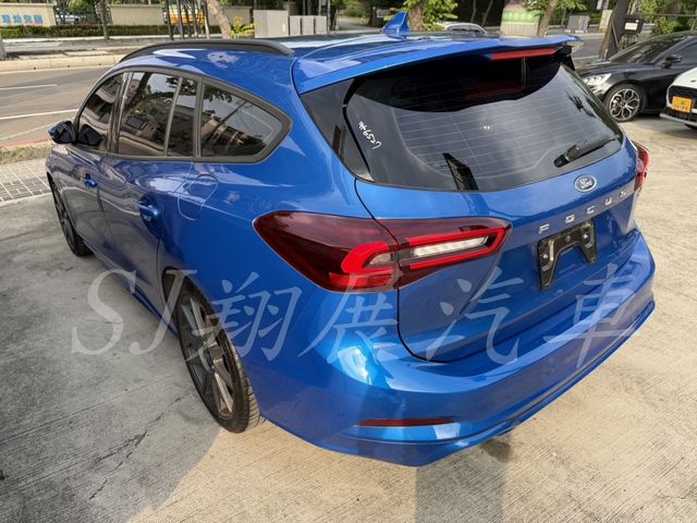 FORD福特 FOCUS WAGON  第3張相片